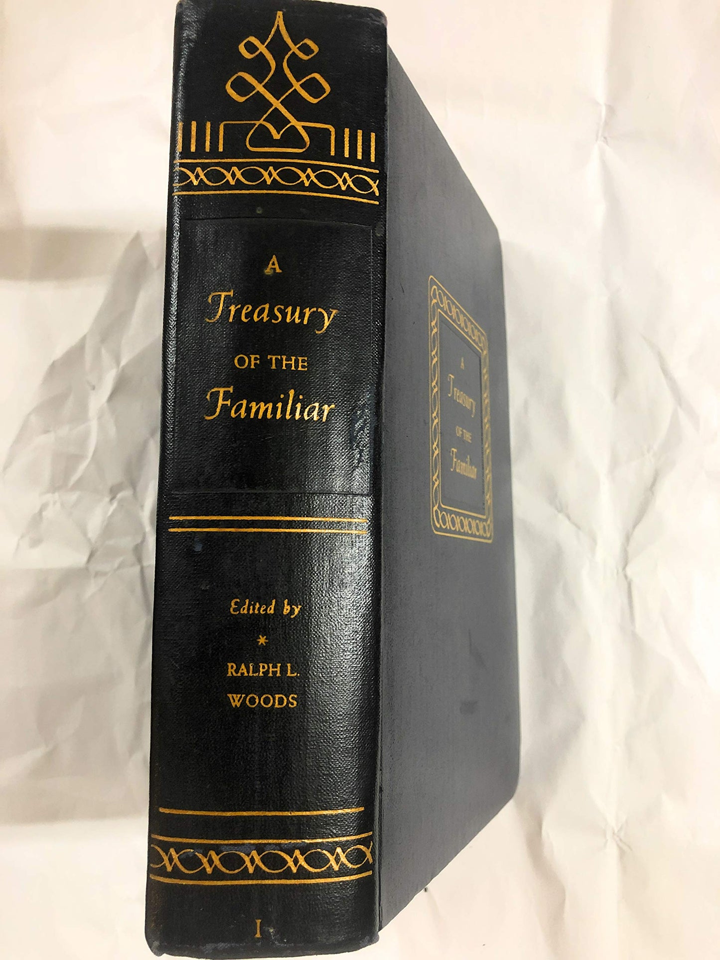 A Treasury of the Familiar Volume 1