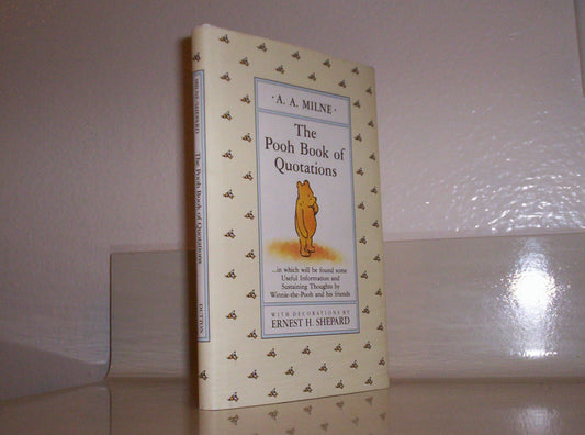 The Pooh Book of Quotations (Winnie-the-Pooh)