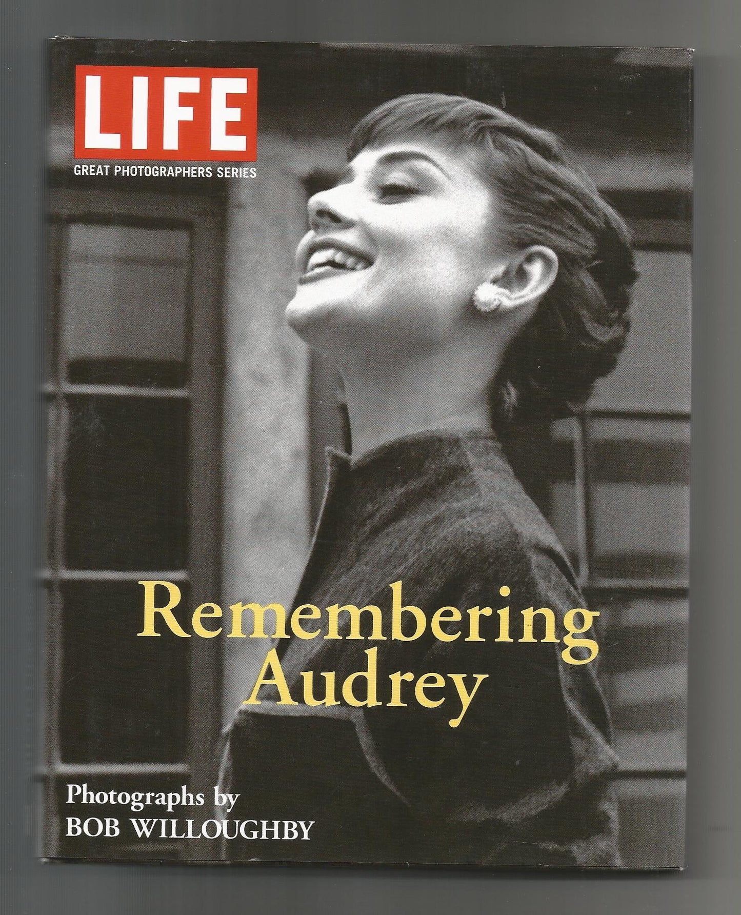 Life: Remembering Audrey (Great Photographers Series)